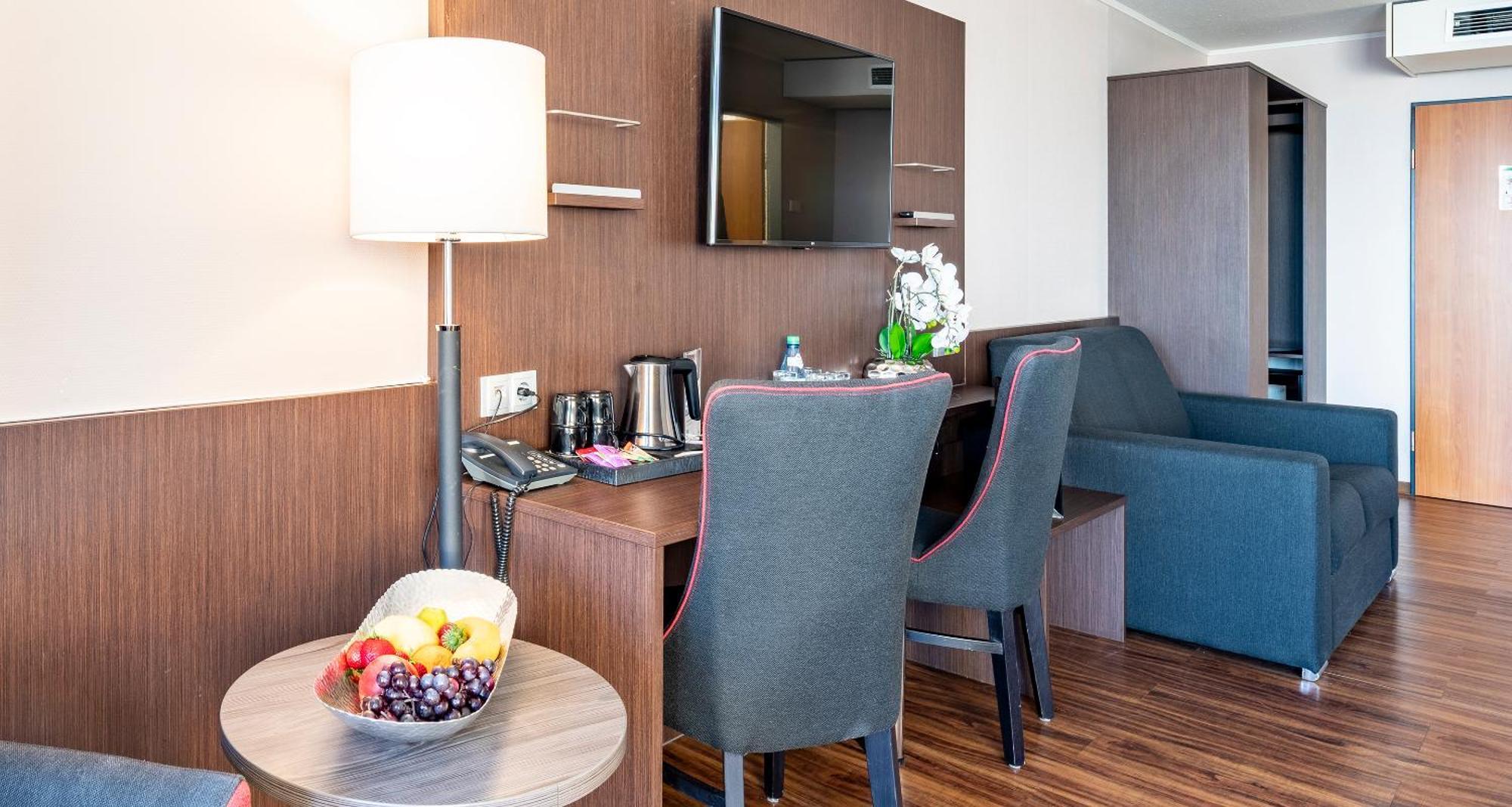 Plaza Hotel Foehr Am Bodensee ฟรีดริชส์ฮาเฟน ภายนอก รูปภาพ