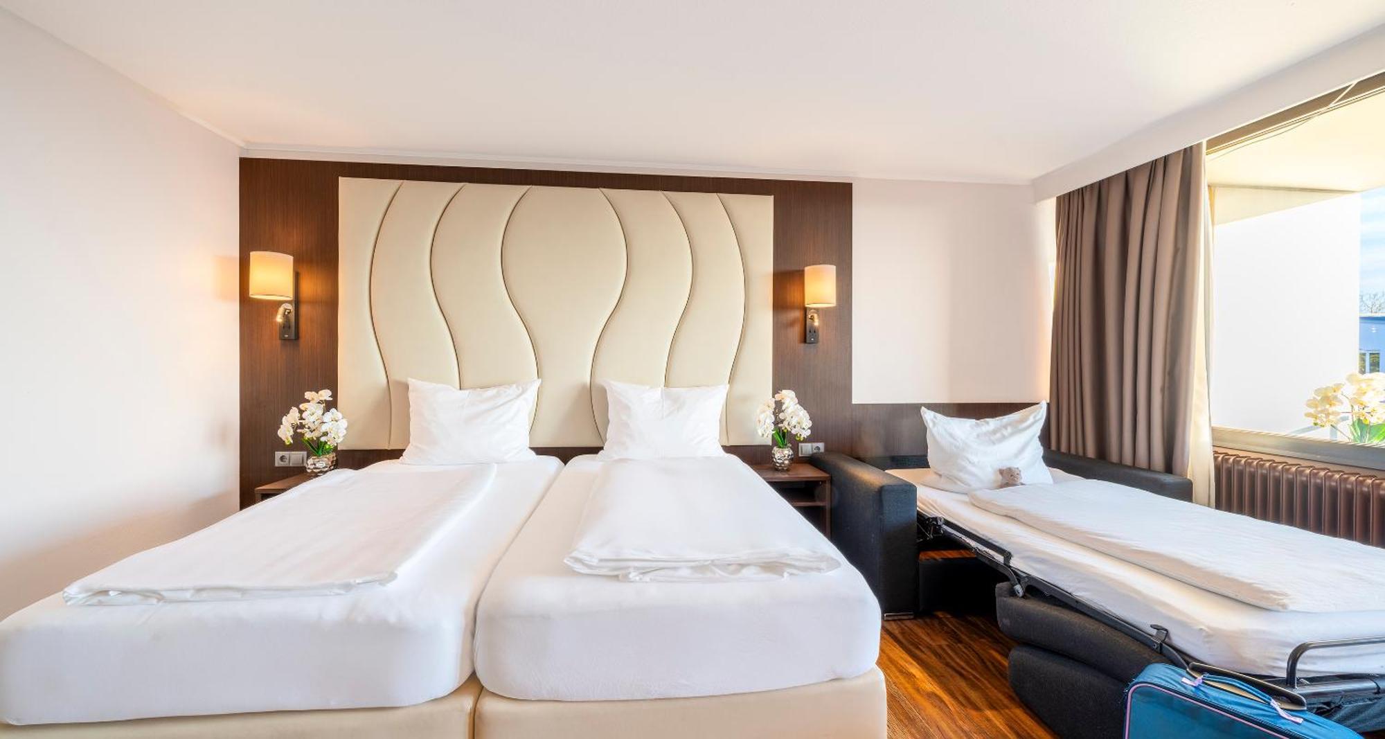 Plaza Hotel Foehr Am Bodensee ฟรีดริชส์ฮาเฟน ภายนอก รูปภาพ
