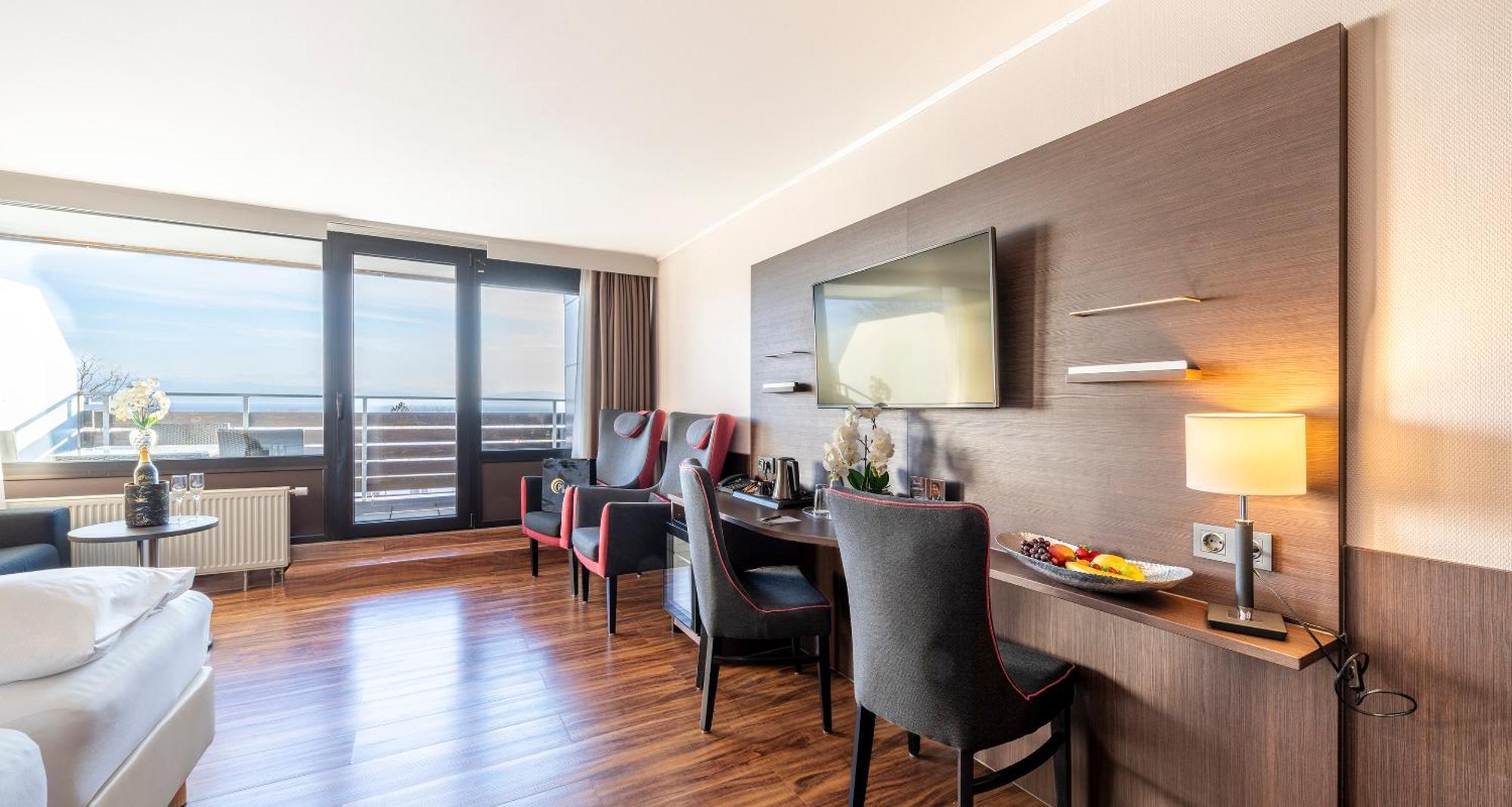 Plaza Hotel Foehr Am Bodensee ฟรีดริชส์ฮาเฟน ภายนอก รูปภาพ