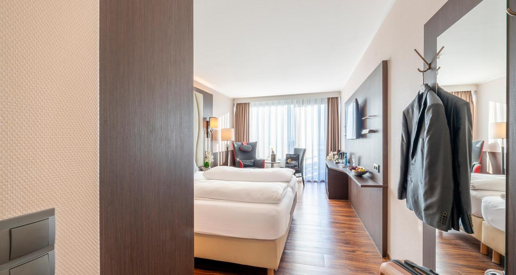 Plaza Hotel Foehr Am Bodensee ฟรีดริชส์ฮาเฟน ภายนอก รูปภาพ