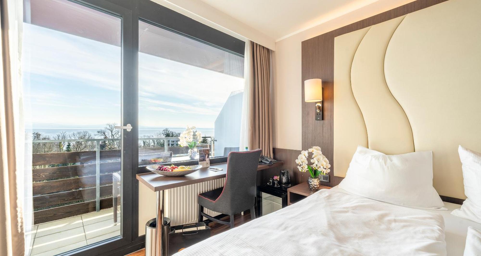 Plaza Hotel Foehr Am Bodensee ฟรีดริชส์ฮาเฟน ภายนอก รูปภาพ