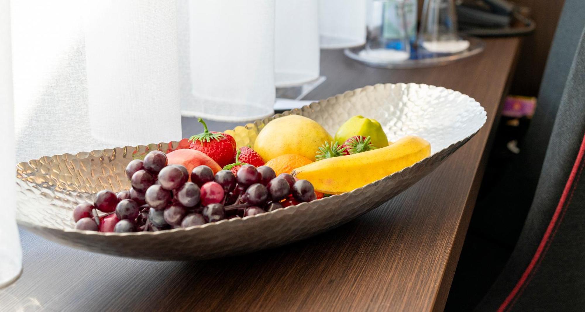 Plaza Hotel Foehr Am Bodensee ฟรีดริชส์ฮาเฟน ภายนอก รูปภาพ